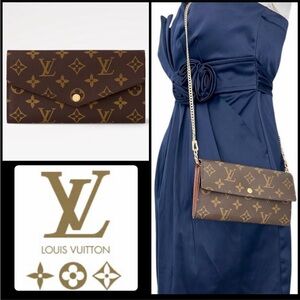 AUTH W/COA Louis Vuitton Classic Monogram Wristlet